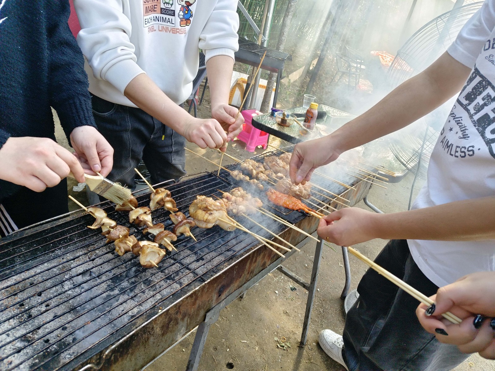 “攜手奮進(jìn)新征程,巾幗建工新時(shí)代”易順建工集團(tuán)舉行三八婦女節(jié)慶祝大會(huì)